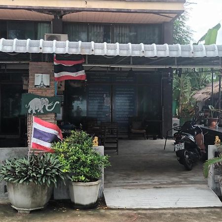 Sammy Seaview Mae Ramphueng Beach Front Golden Elephant บ้านช้างทองวิวทะเลหน้าหาดแม่รำพึง Rayong Extérieur photo